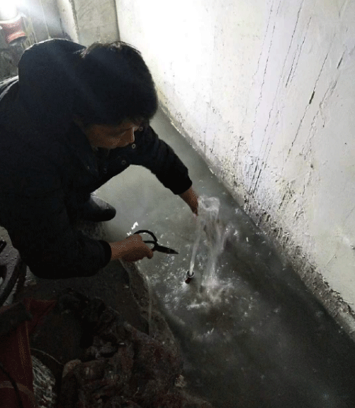 保定安新县防水堵漏